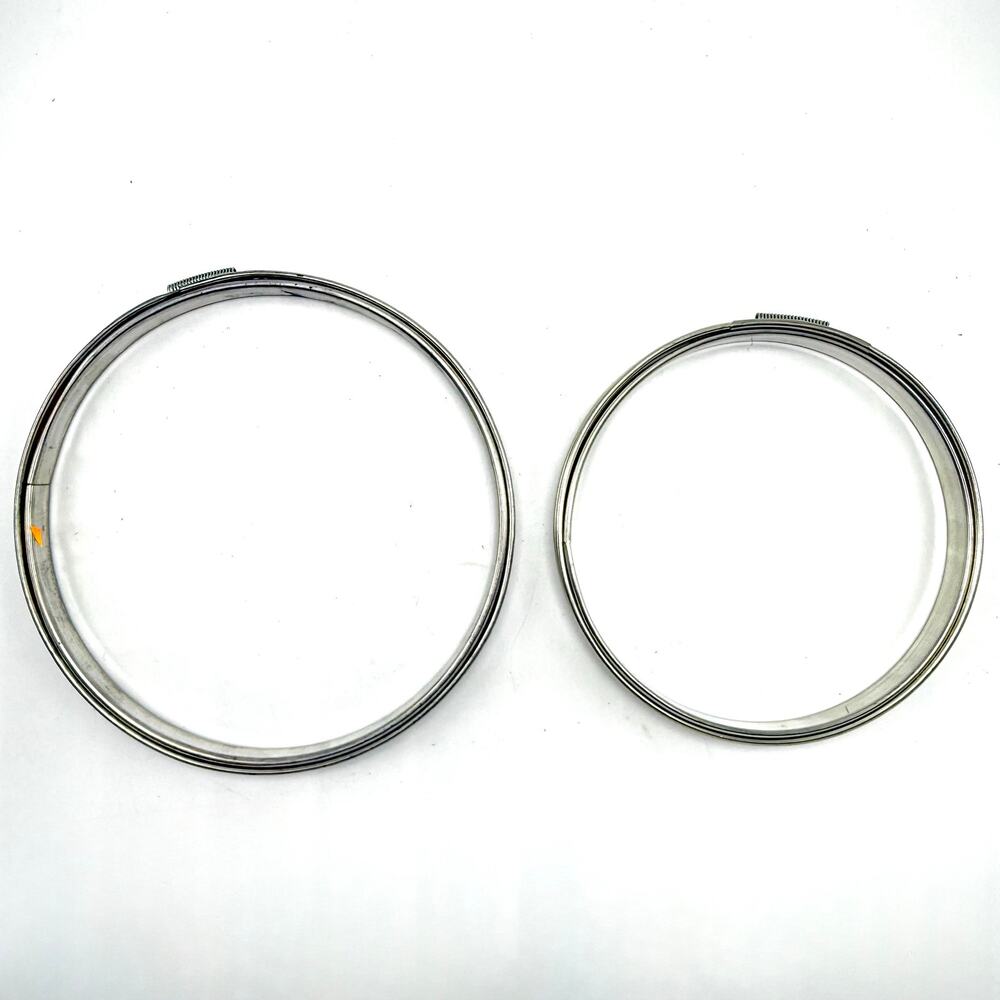Lot of 2 Vintage Metal Embroidery Hoops 5” + 6” Round Cork Lined Spring Tension